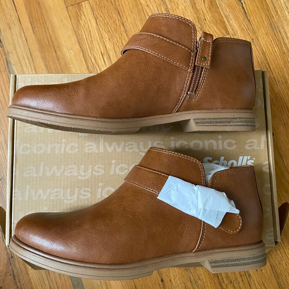 NIB Dr. Scholl’s Hello Shootie Ankle Boots - W6